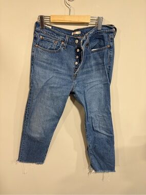 Levi's High-Rise Button-Fly wedgie Cropped Jeans - Blue